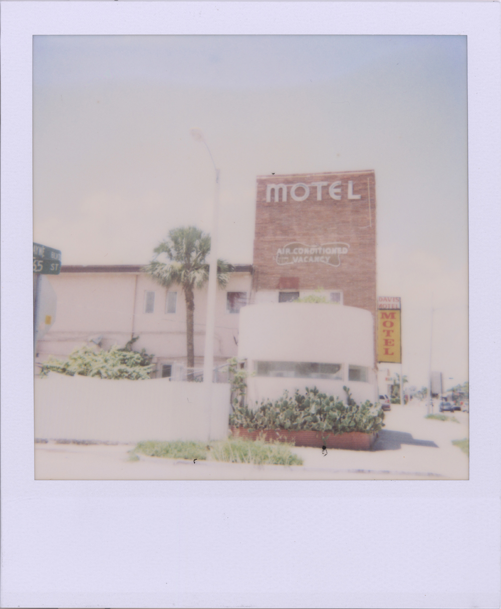 Davis Motel